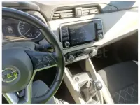 Usado Nissan Micra 92 CV (67 kW) 2021 Rojo Utilitario
