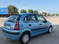 Usado Citroën C3 Exclusive 75 CV (55 kW) 2004 Azul Berlina