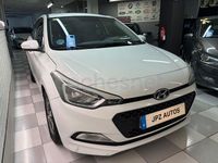 Usado Hyundai i20 75 CV (55 kW) 2017 Blanco Berlina