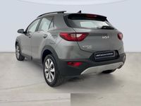 Usado Kia Stonic 100 HP (73 kW) 2025 Cinzento SUV