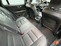 Usado Volvo V60 R-Design 190 CV (139 kW) 2019 Azul Familiar