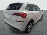 Usado Skoda Kamiq Ambition 110 CV (80 kW) 2023 Blanco SUV