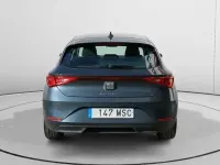 Usado Seat Leon Style 111 CV (81 kW) 2024 Azul Utilitario