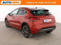 Usado DS Automobiles DS4 Sport Chic 180 CV (132 kW) 2016 Naranja Utilitario