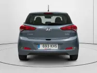 Usado Hyundai i20 84 CV (61 kW) 2018 Azul Utilitario