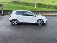 Usado VW Golf V GTI 200 CV (147 kW) 2007 Blanco Berlina