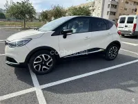 Usado Renault Captur Zen 90 HP (66 kW) 2016 Bege SUV