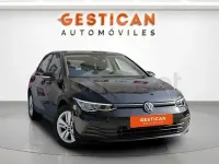 Usado VW Golf VIII Life 110 CV (80 kW) 2022 Negro Berlina