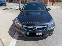 Usado Opel Vectra Elegance 150 CV (110 kW) 2006 Negro Berlina
