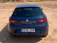 Usado Seat Leon CONNECT 110 CV (80 kW) 2016 Azul Berlina