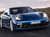 Usado Porsche Panamera Turbo S Executive 680 CV (500 kW) 2018 Azul Berlina