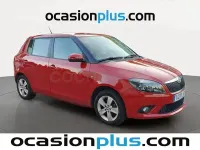 Usado Skoda Fabia Ambition 75 CV (55 kW) 2015 Rojo Berlina