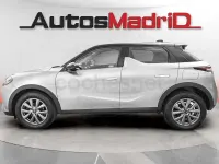 Usado DS Automobiles DS3 Crossback Performance 130 CV (95 kW) 2023 Gris / plata SUV