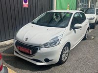 Usado Peugeot 208 Active 68 CV (50 kW) 2012 Blanco Utilitario