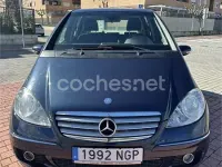 Usado Mercedes A170 Avantgarde 116 CV (85 kW) 2006 Azul Monovolumen