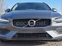 Usado Volvo V60 Momentum 150 CV (110 kW) 2020 Gris Familiar