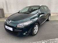 Usado Renault Mégane GrandTour Dynamique 130 CV (95 kW) 2010 Verde Familiar