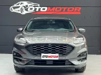 Usado Ford Kuga ST-Line 225 CV (165 kW) 2021 Gris / plata SUV
