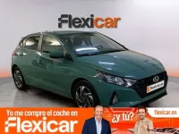 Usado Hyundai i20 84 CV (61 kW) 2023 Verde Utilitario