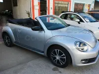 Usado VW Beetle Design 105 CV (77 kW) 2014 Gris / plata Utilitario