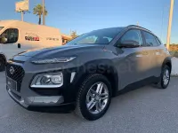 Usado Hyundai Kona 115 CV (84 kW) 2018 Gris / plata SUV