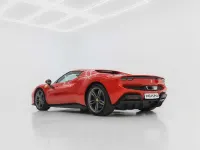 Usado Ferrari 296 831 CV (611 kW) 2023 Rojo Coupe