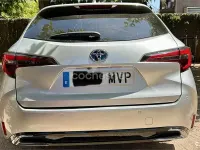 Usado Toyota Corolla Sport 140 CV (102 kW) 2024 Gris / plata Familiar