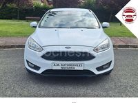 Usado Ford Focus Trend 95 CV (69 kW) 2015 Blanco Berlina