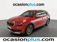 Usado Skoda Kamiq 110 CV (80 kW) 2022 Rojo SUV