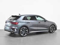 Usado Audi A3 Sport 310 CV (228 kW) 2023 Gris / plata Berlina