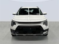 Usado Kia Niro 141 HP (103 kW) 2024 Branco SUV