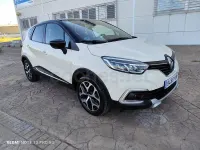 Usado Renault Captur Intens 90 CV (66 kW) 2018 Beige SUV