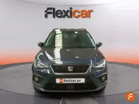 Usado Seat Arona Ecomotive 95 CV (69 kW) 2019 Gris SUV