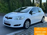 Usado Toyota Auris Advance 132 CV (97 kW) 2009 Blanco Utilitario