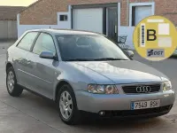 Usado Audi A3 Ambiente 125 CV (91 kW) 2002 Azul Utilitario