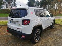 Usado Jeep Renegade Trailhawk 170 CV (125 kW) 2016 Blanco SUV