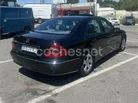 Usado Mercedes E320 Avantgarde 204 CV (150 kW) 2004 Negro Berlina