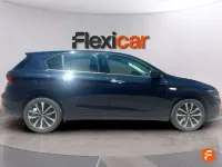 Usado Fiat Tipo Lounge 95 CV (69 kW) 2019 Negro Berlina