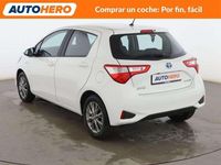 Usado Toyota Yaris Hybrid Active 99 CV (72 kW) 2017 Blanco Utilitario