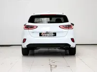 Usado Kia Ceed 160 CV (117 kW) 2024 Blanco Utilitario