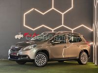Usado Peugeot 2008 Allure 110 CV (80 kW) 2016 Beige SUV