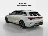 Usado Cupra Leon 204 CV (150 kW) 2025 Beige Familiar