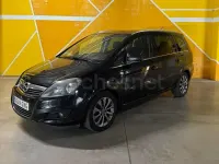 Usado Opel Zafira 110 HP (80 kW) 2010 Preto Monovolume
