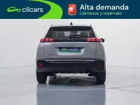 Usado Peugeot 2008 Allure 102 CV (75 kW) 2025 Plateado SUV