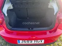 Usado Seat Ibiza Style 90 CV (66 kW) 2011 Rojo Berlina