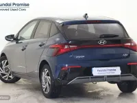 Usado Hyundai i20 101 CV (74 kW) 2025 Azul Utilitario