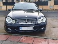 Usado Mercedes C220 Sport Edition 150 CV (110 kW) 2005 Negro Berlina