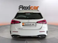 Usado Mercedes A180 136 CV (100 kW) 2019 Blanco Berlina