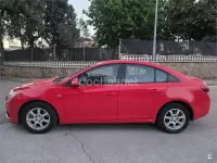 Usado Chevrolet Cruze LT 150 CV (110 kW) 2010 Rojo Berlina