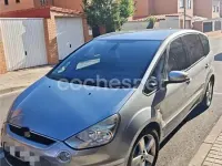 Usado Ford S-MAX Trend 125 CV (91 kW) 2008 Gris / plata Monovolumen